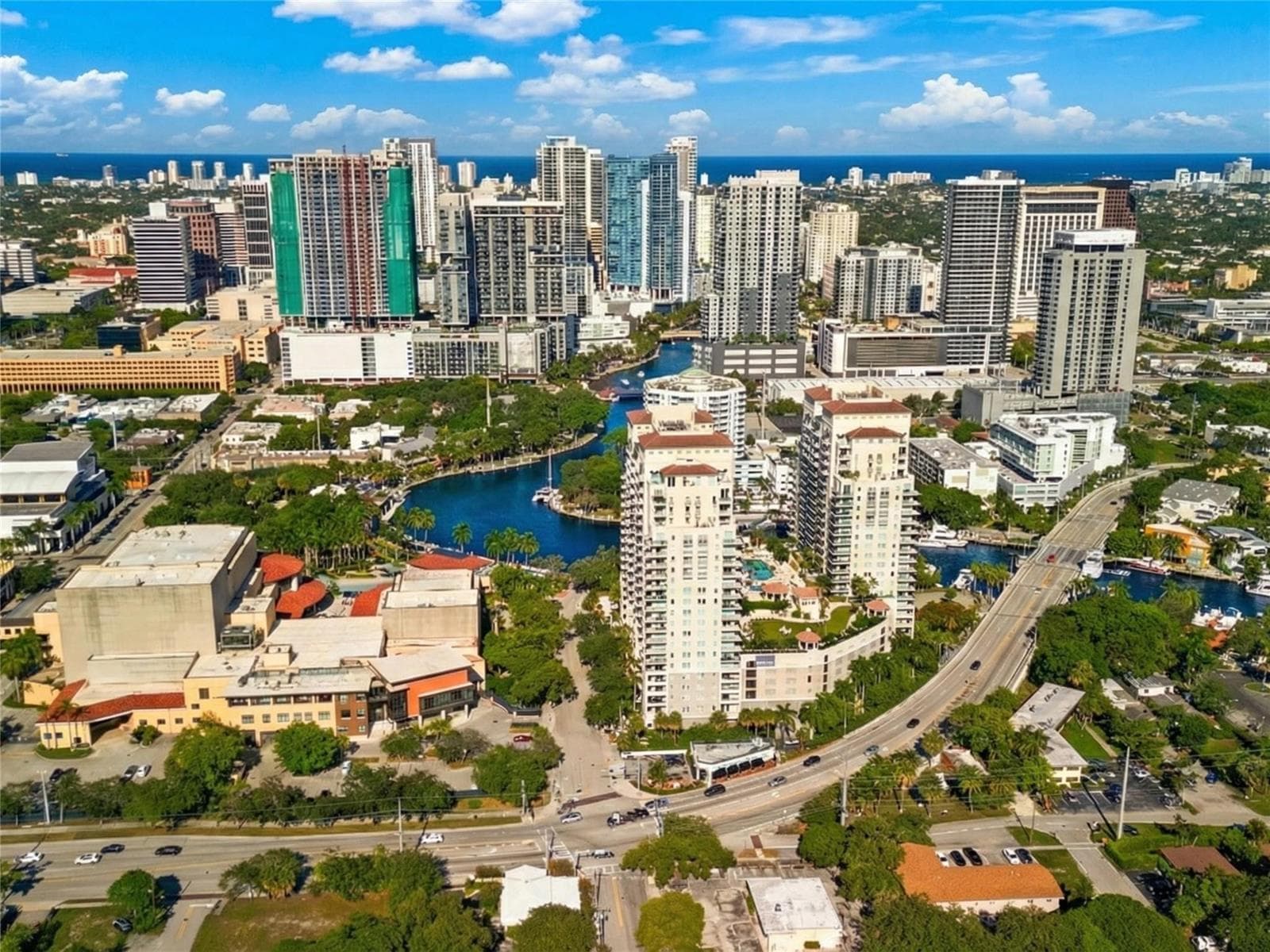 610 W Las Olas Boulevard 1213n photo 18