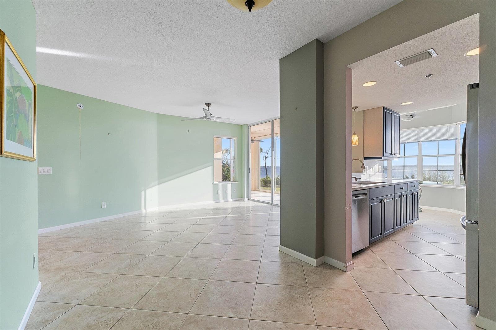 5800 NE Island Cove Way 2107 photo 20