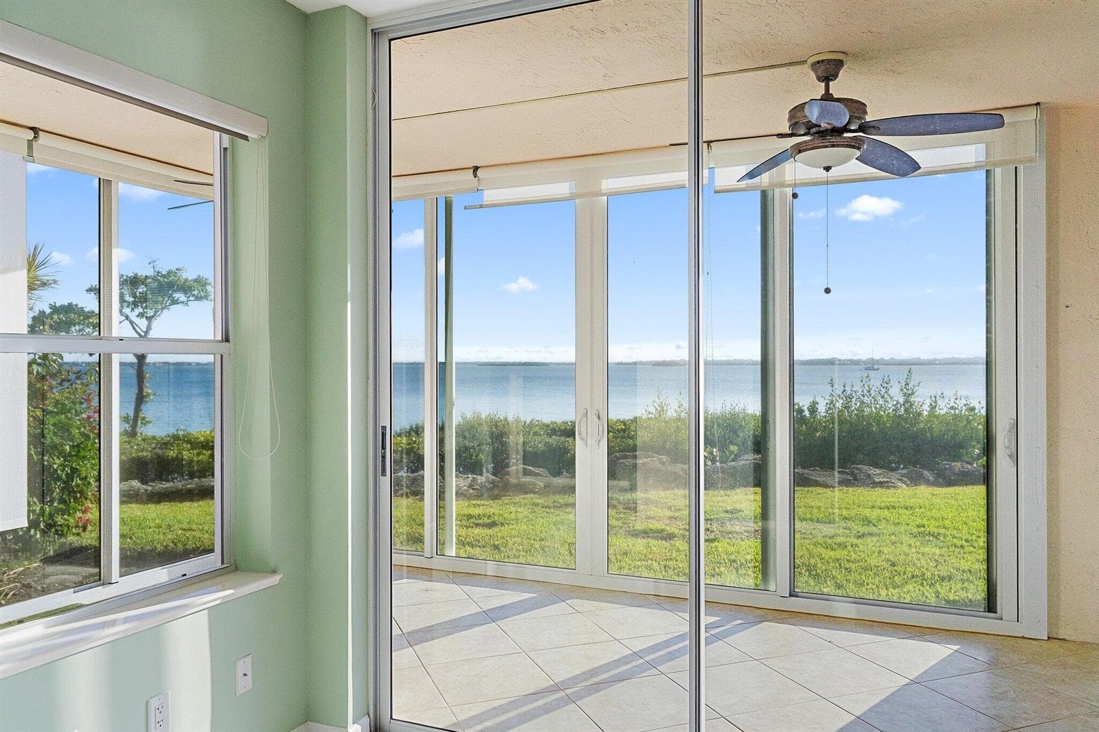 5800 NE Island Cove Way 2107 photo 18