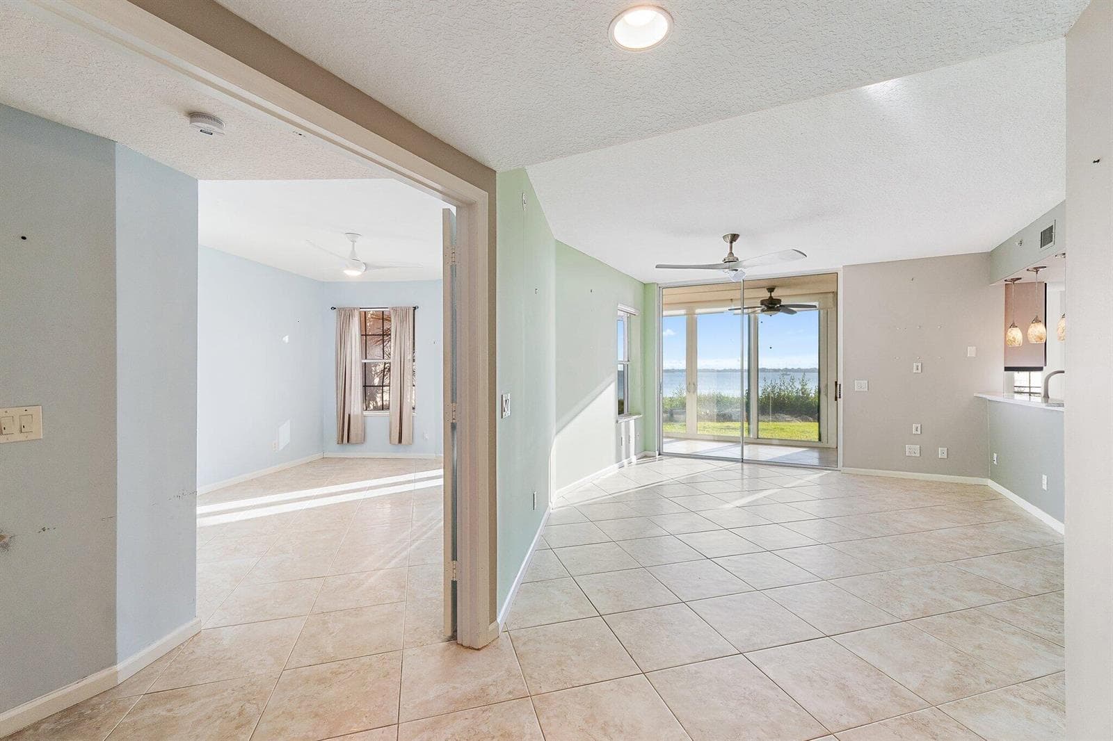 5800 NE Island Cove Way 2107 photo 15