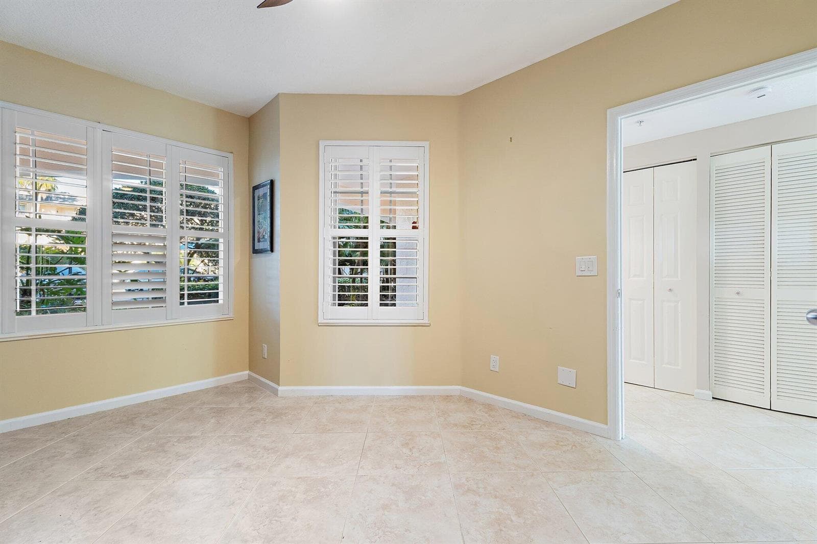 5800 NE Island Cove Way 2107 photo 11