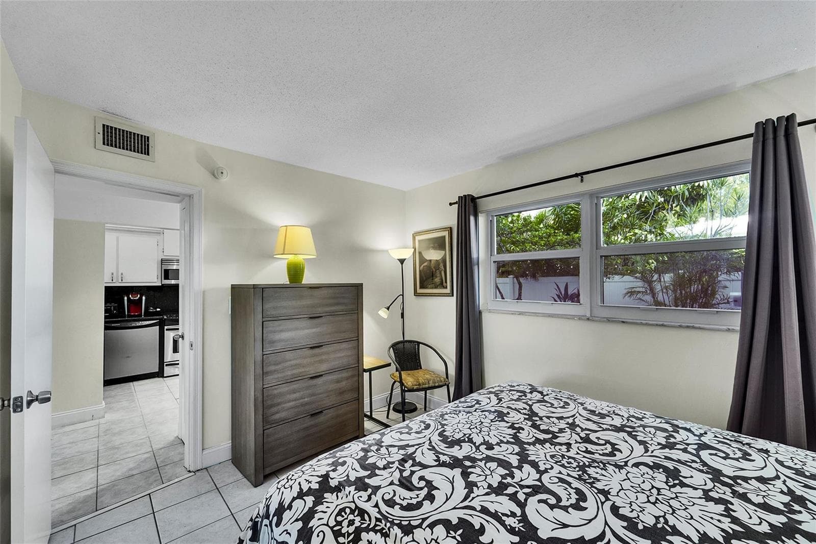 1439 S Ocean Boulevard 105 photo 9