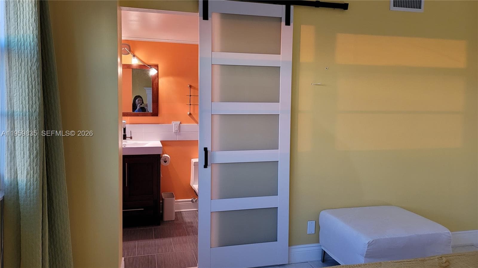 137 Golden Isles Dr 1404 photo 25