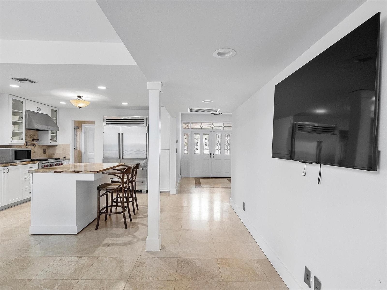 1421 Ponce De Leon photo 6