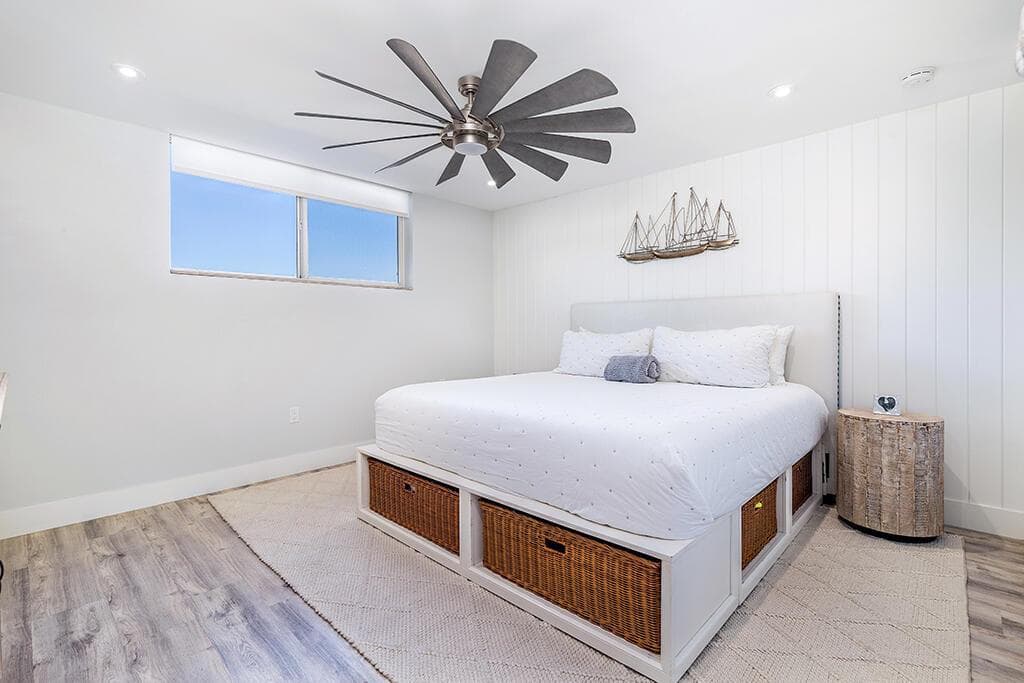 108 Paradise Harbour Boulevard 210 photo 19