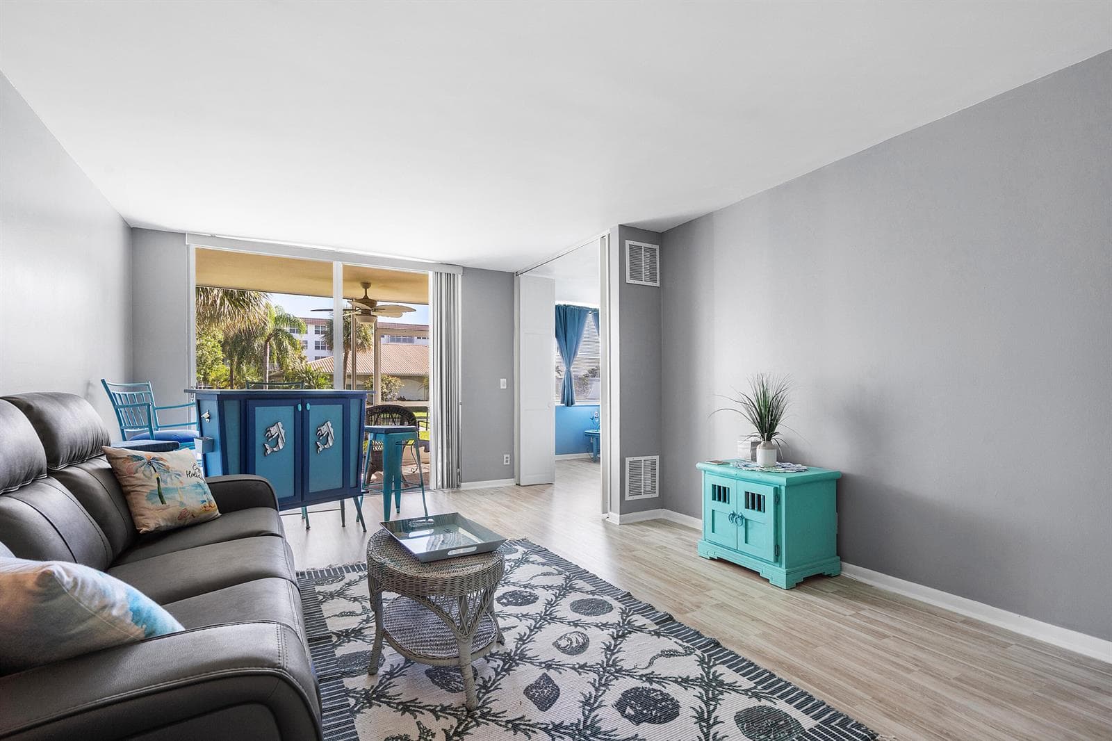 2525 Florida Boulevard 130 photo 5