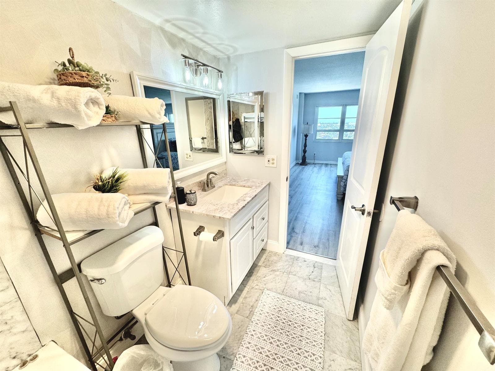 340 Sunset Drive 1506 photo 8