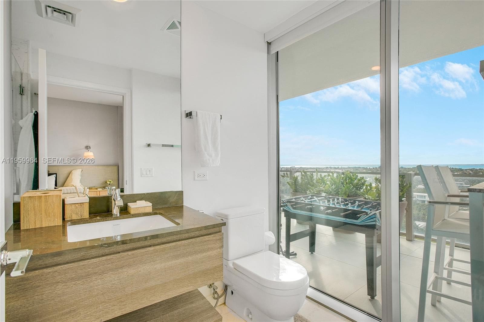 350 Ocean Dr 1202N photo 19