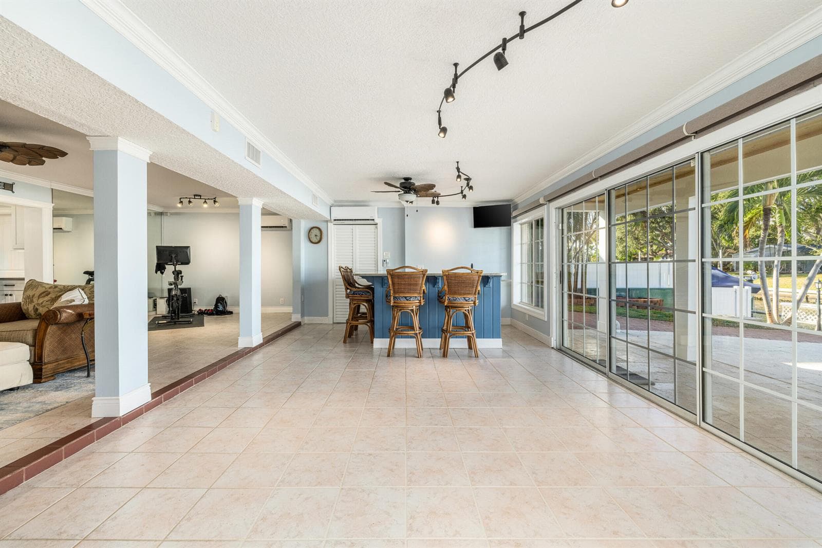 733 Jacana Way photo 16