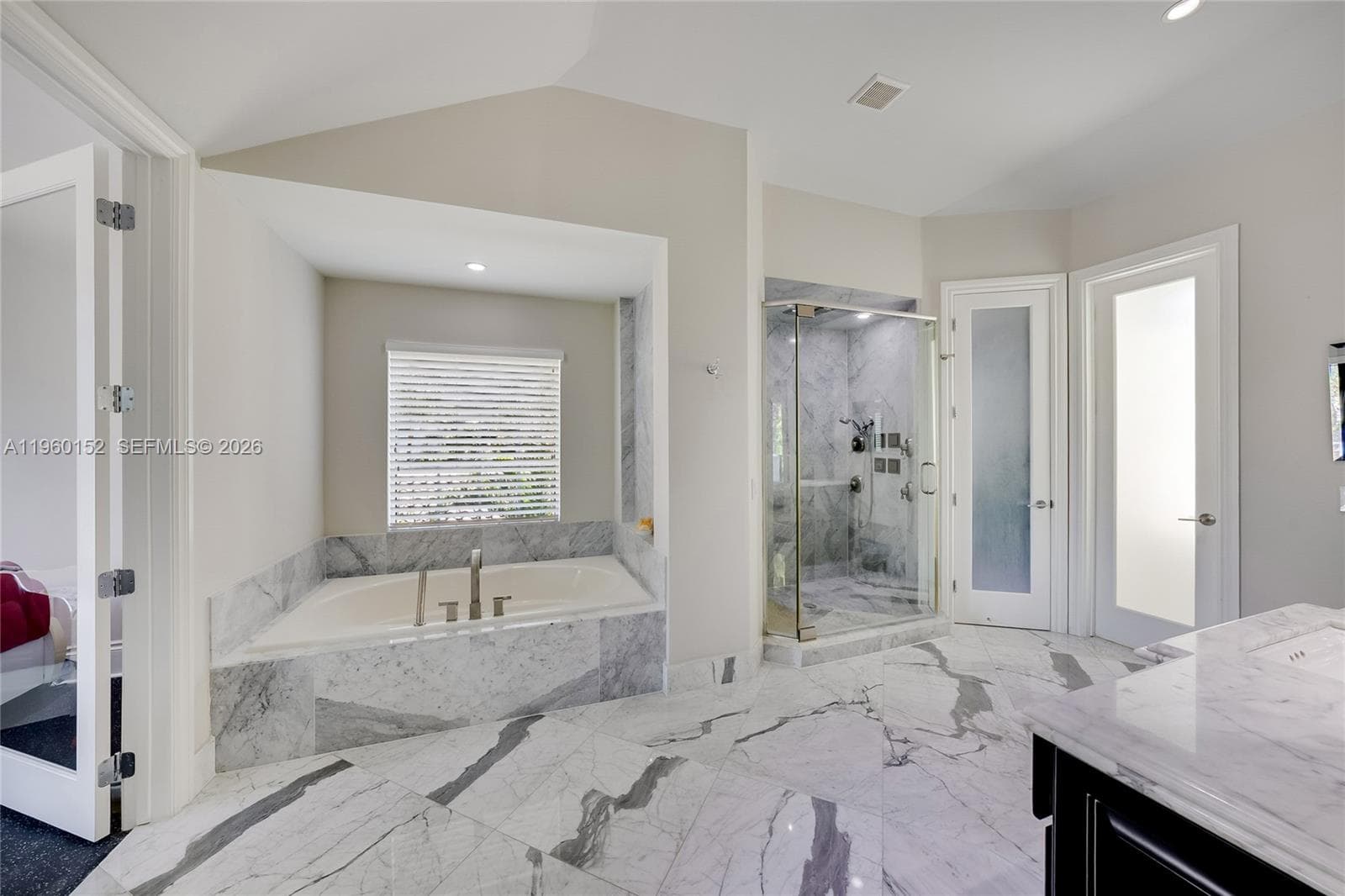 520 N Parkway photo 21