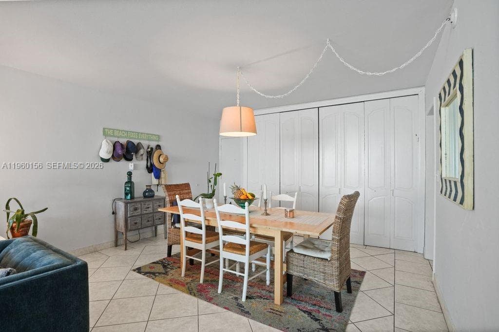 5005 Collins Ave 504 photo 14