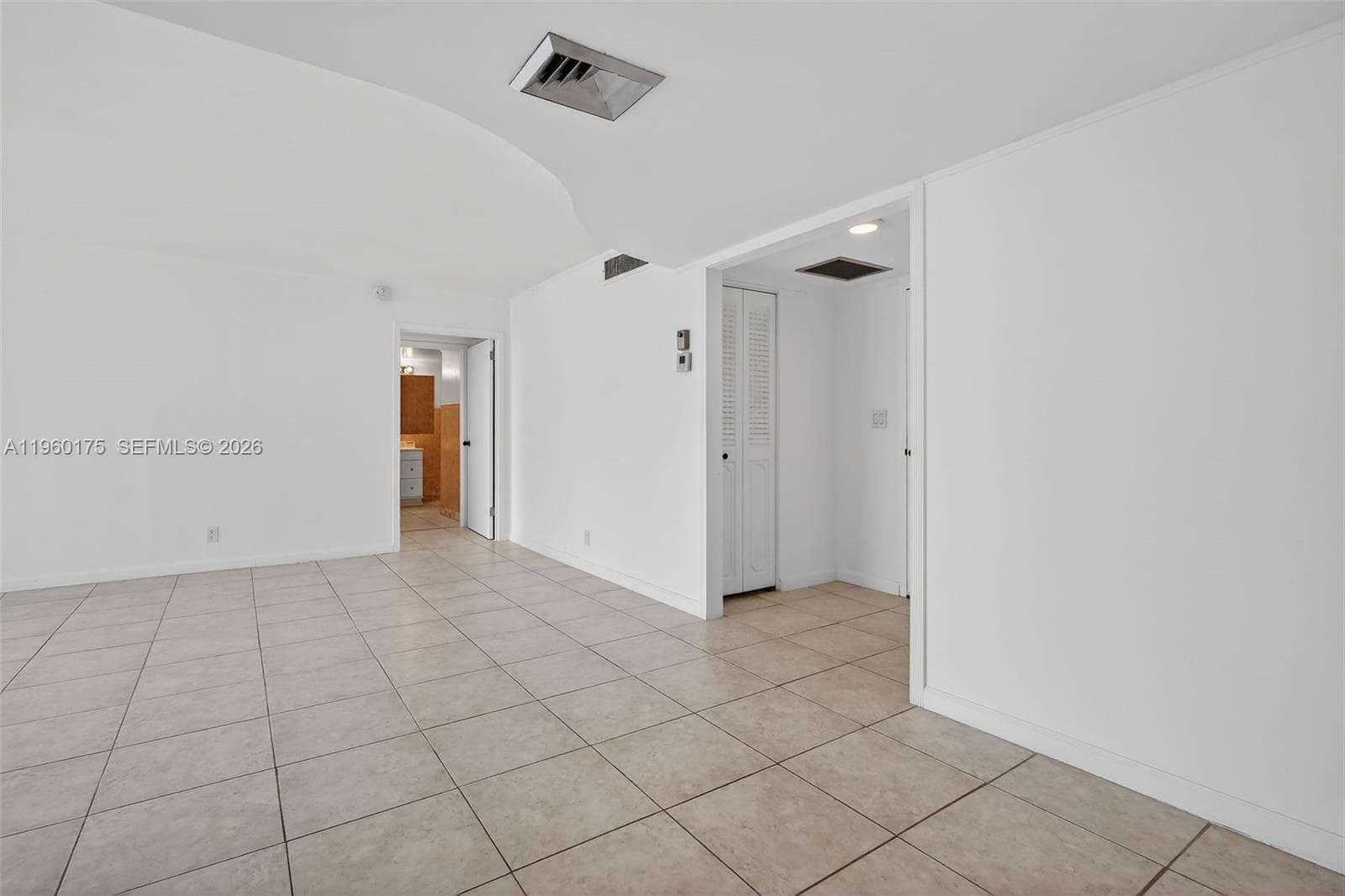 100 Golden Isles Dr 406 photo 13