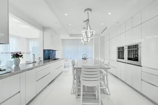10225 Collins Ave 301,303,304 photo 5