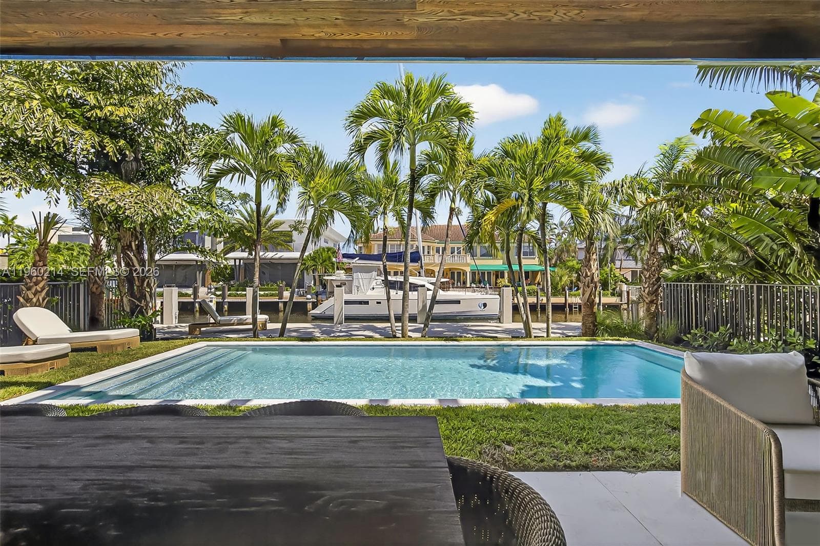 620 Solar Isle Dr photo 10