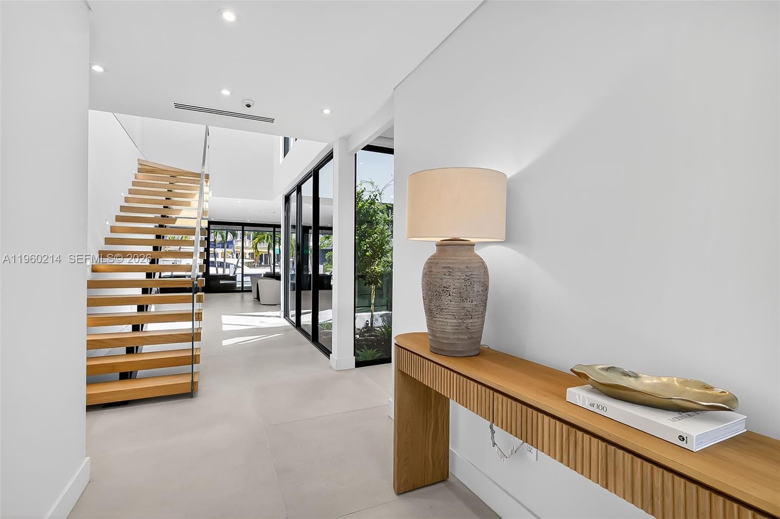 620 Solar Isle Dr photo 21