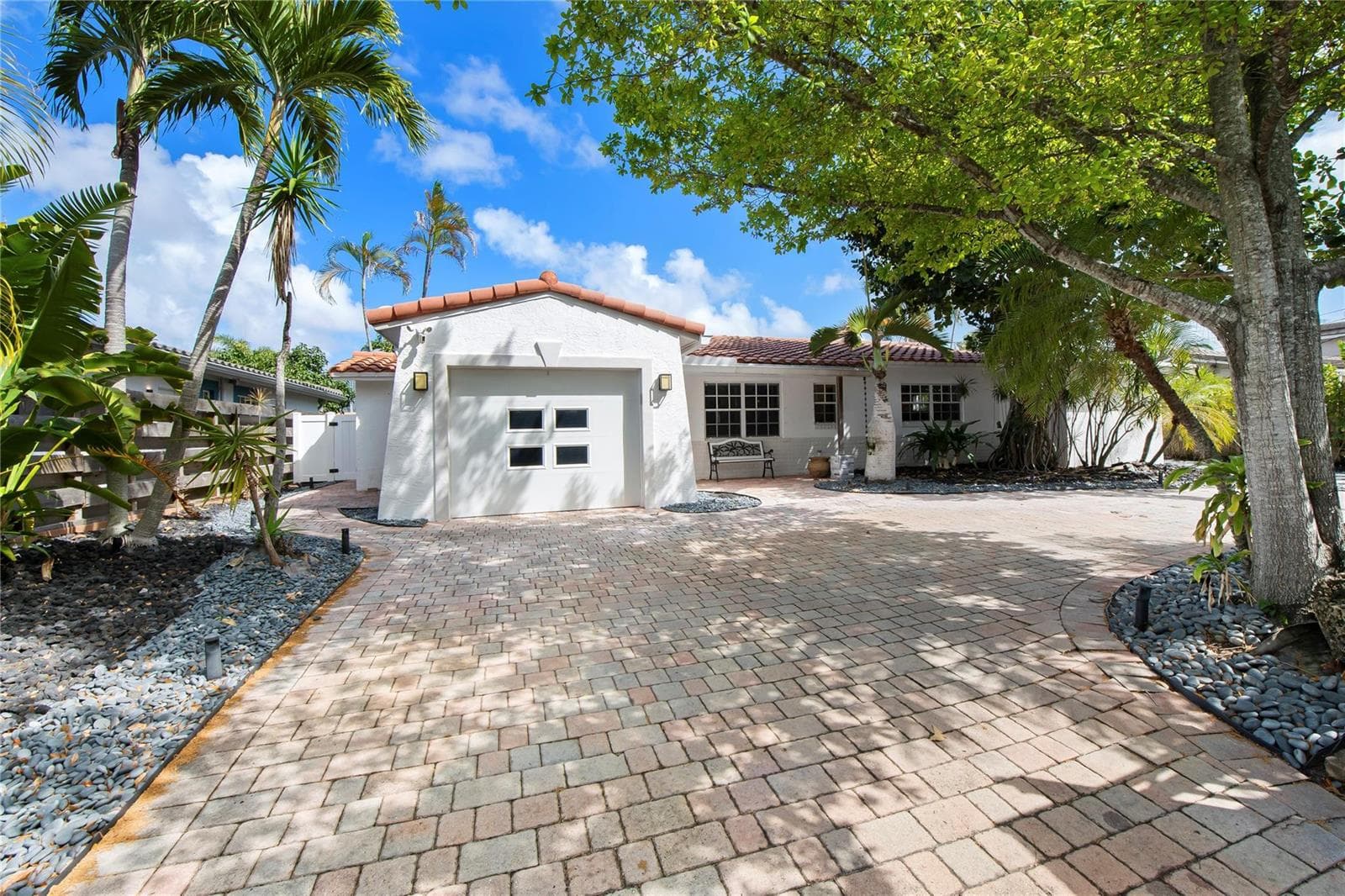 530 SW 11th Avenue photo 6