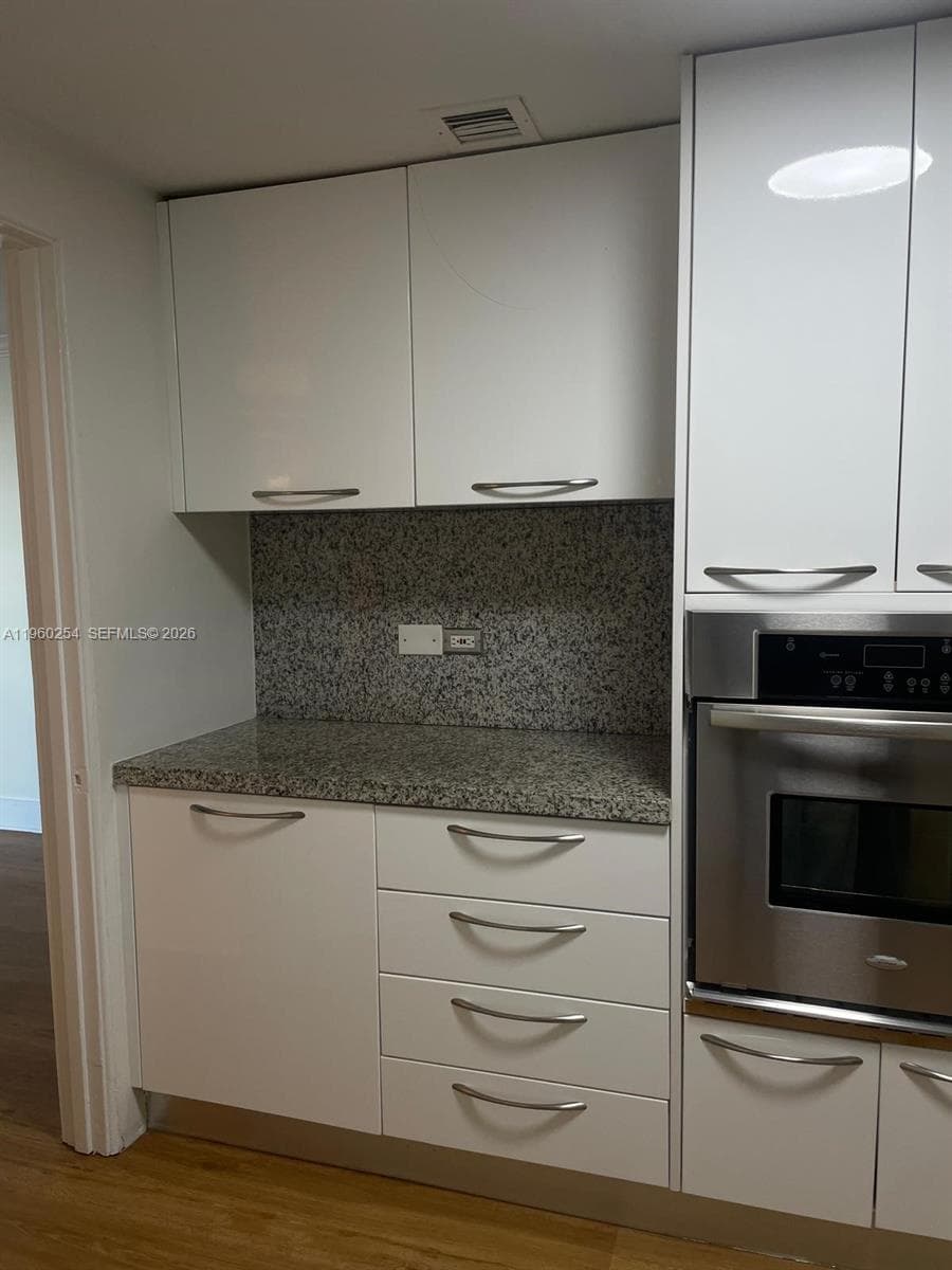 999 Brickell Bay Drive 1202 photo 17