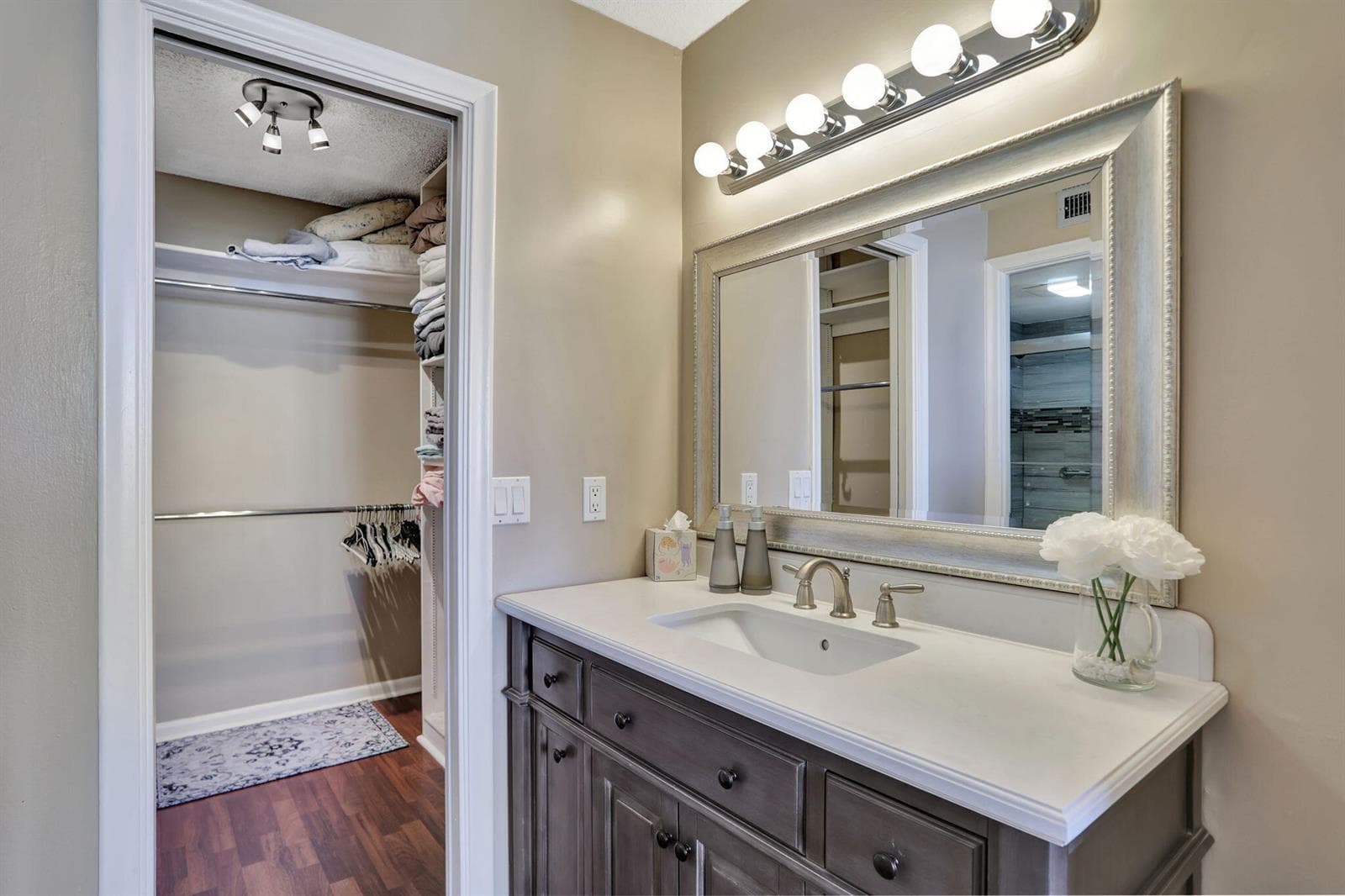 4 Royal Palm Way 6020 photo 20