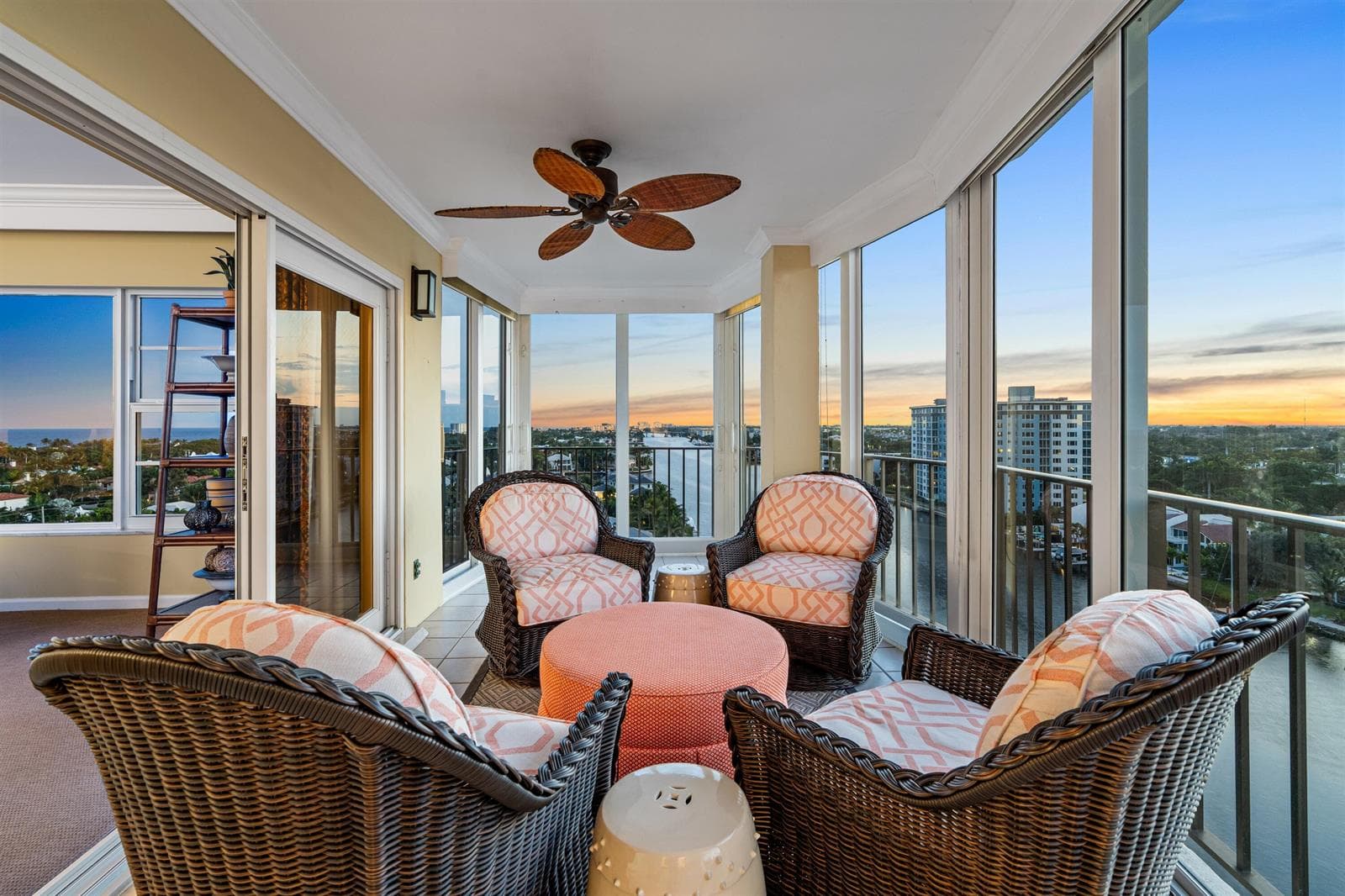 400 Seasage Drive 1101 photo 25
