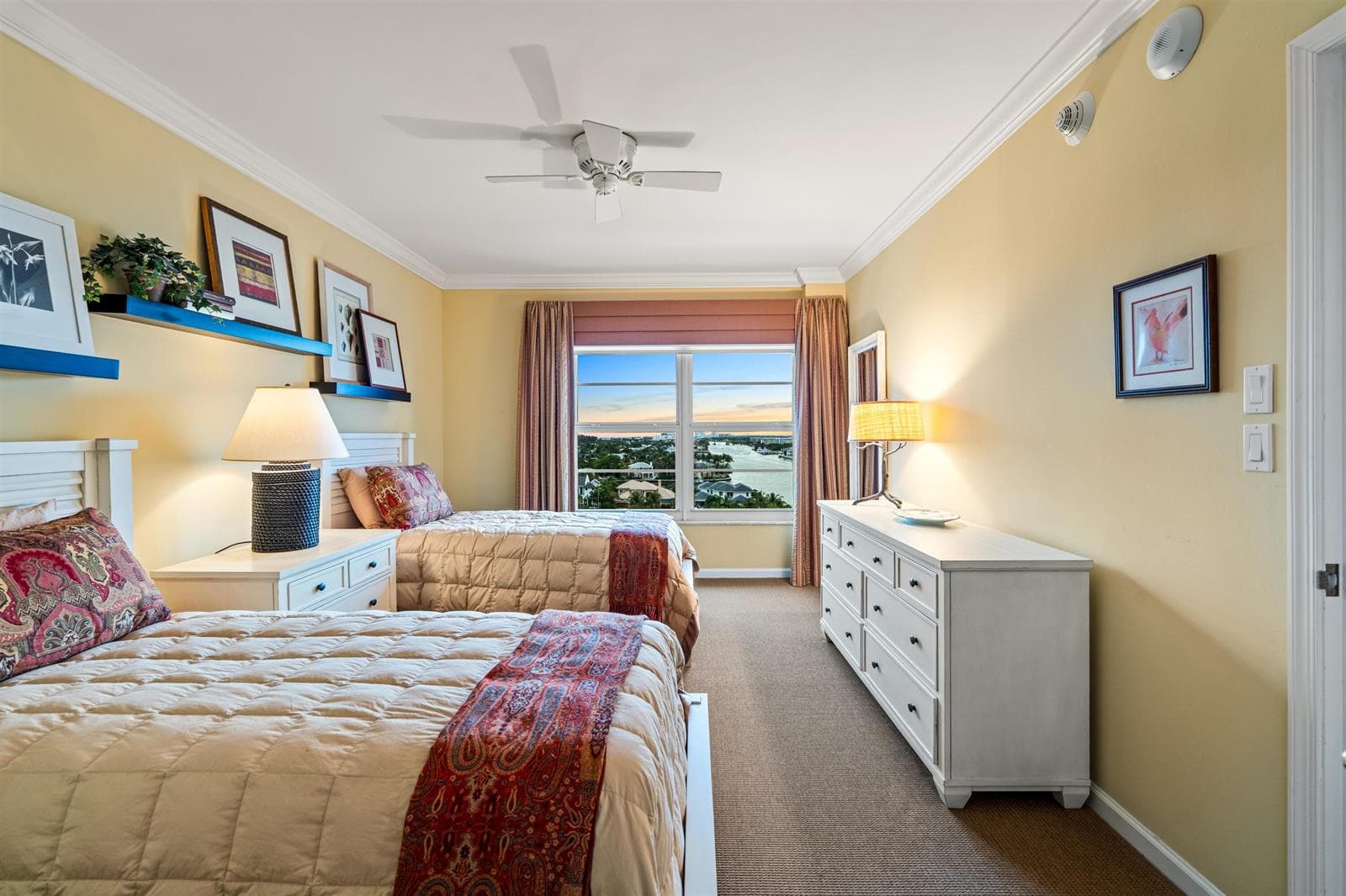 400 Seasage Drive 1101 photo 21