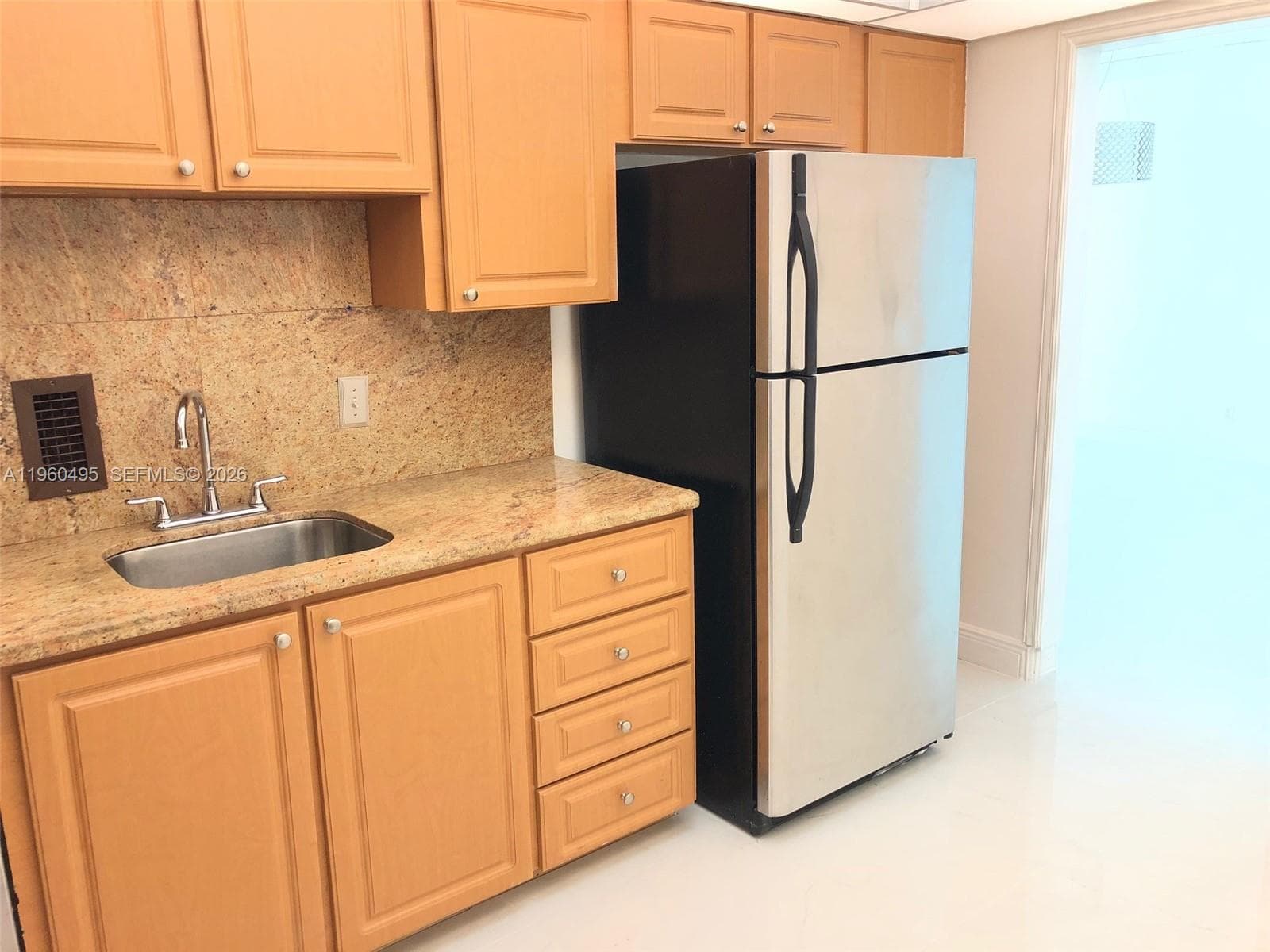 3901 Ocean Dr 2J photo 12