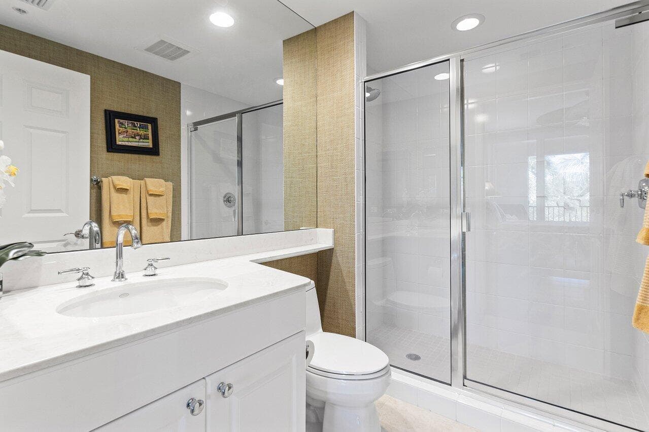 500 S Us Highway 1 202 photo 19