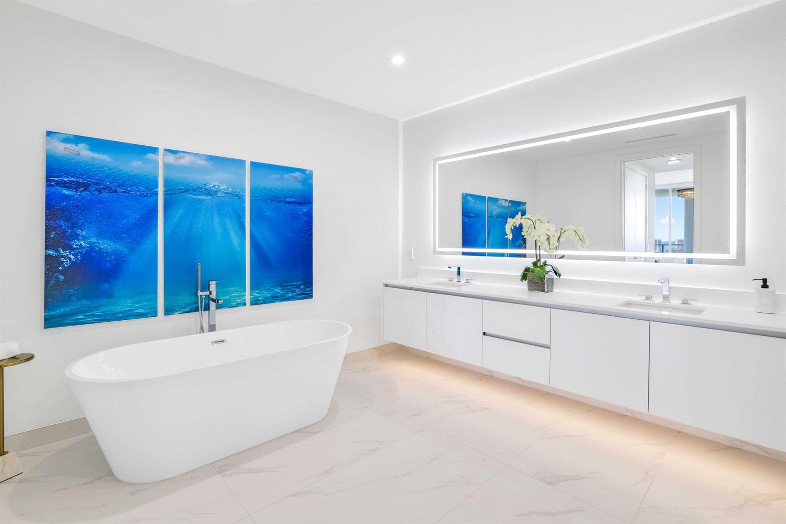 220 Lake Shore Drive 2112 photo 16