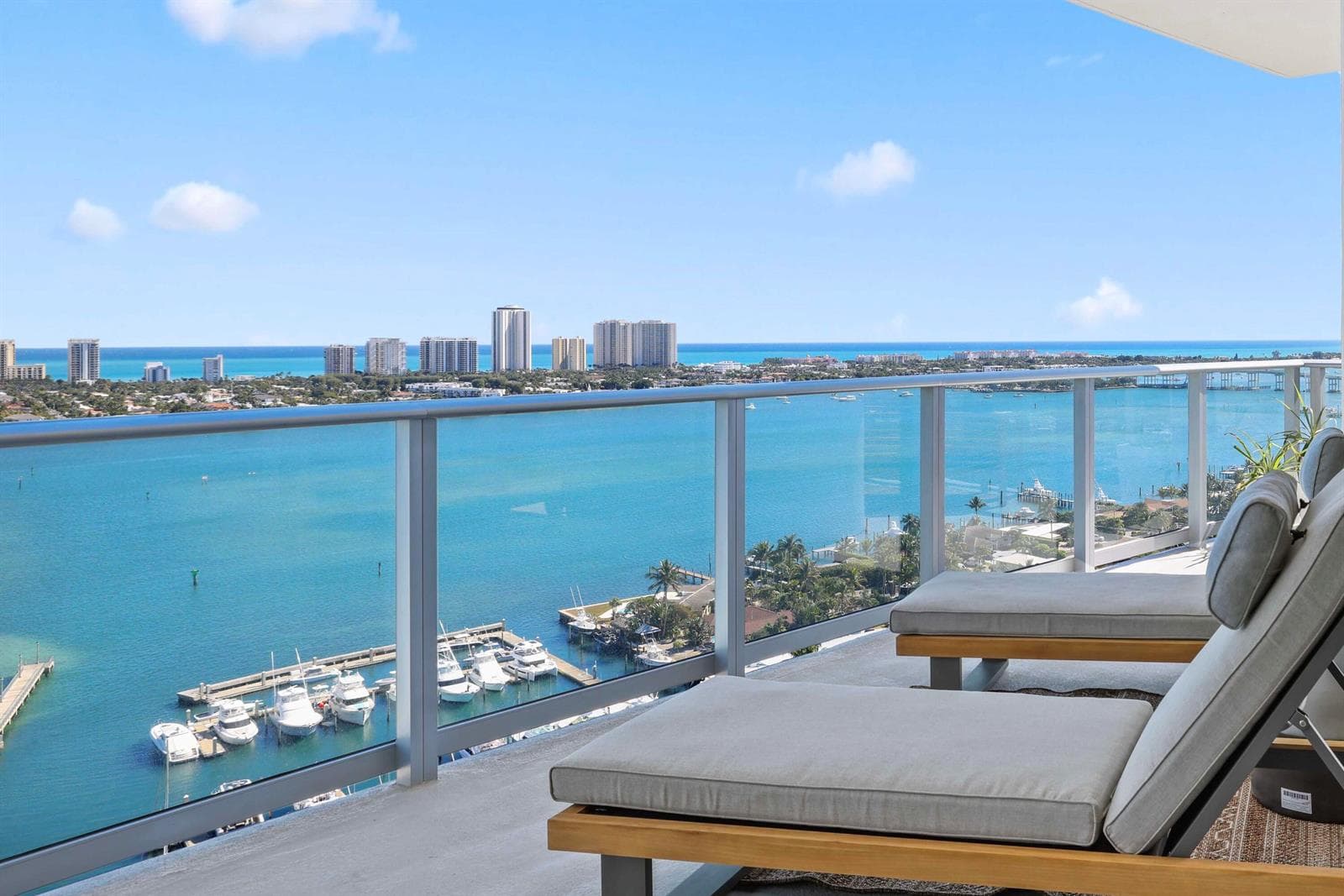 220 Lake Shore Drive #2112 1