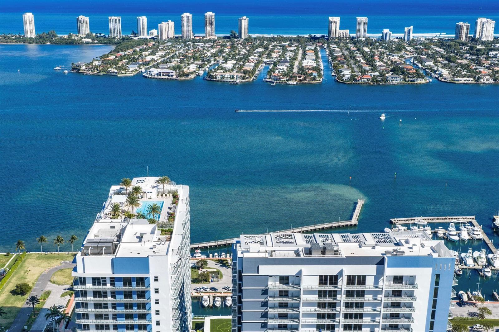 220 Lake Shore Drive #2112 4
