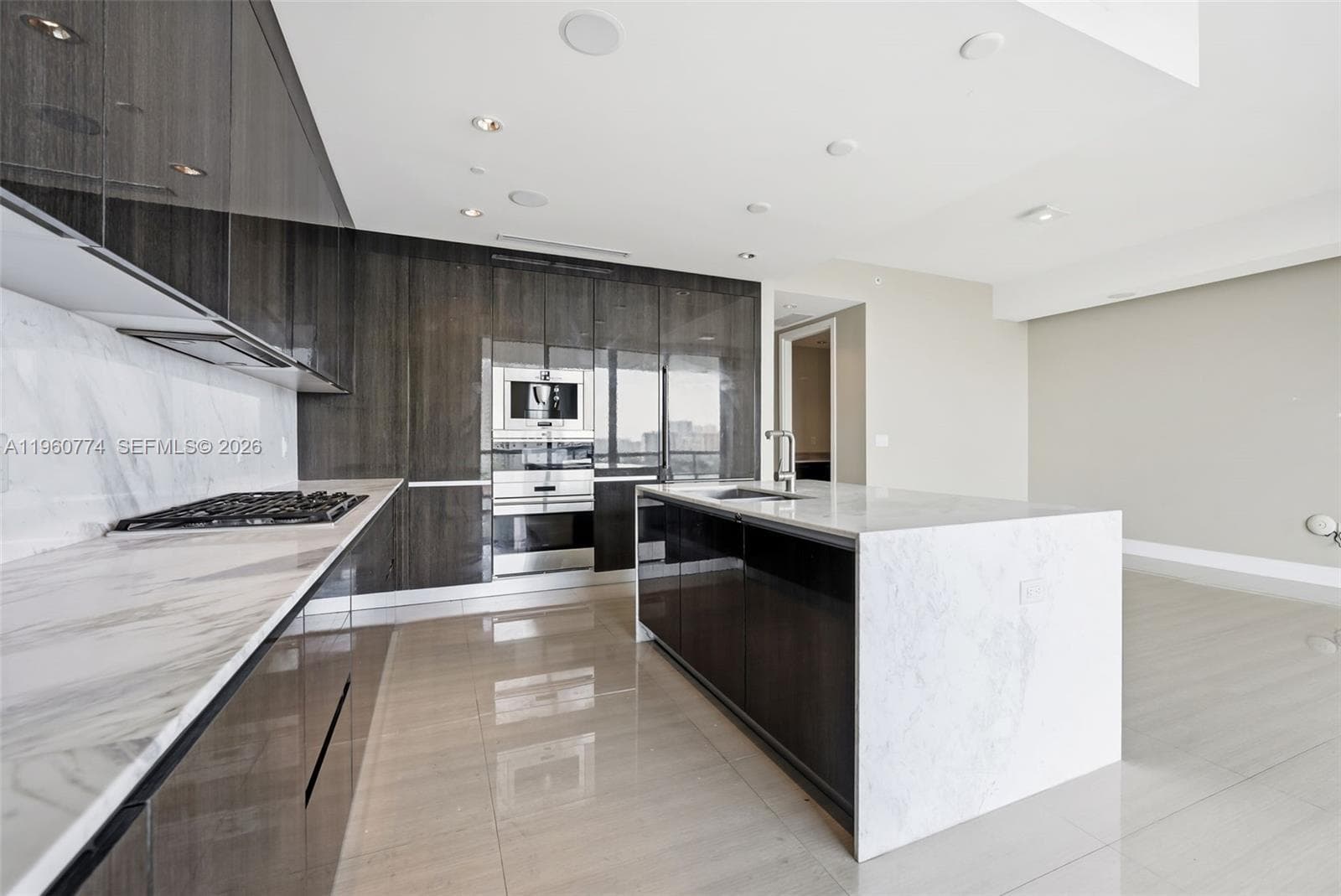 3250 188th St 906 photo 10