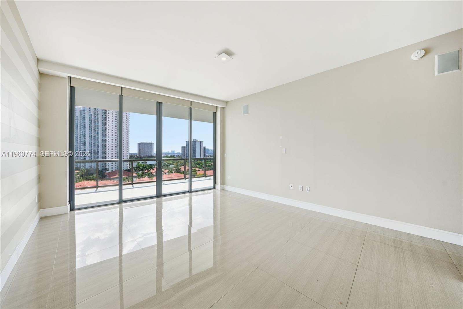 3250 188th St 906 photo 4