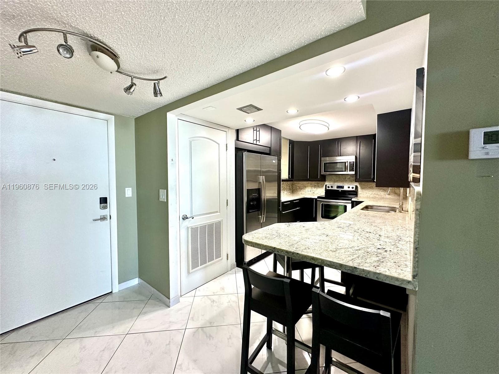 1904 S Ocean Dr 701 photo 13