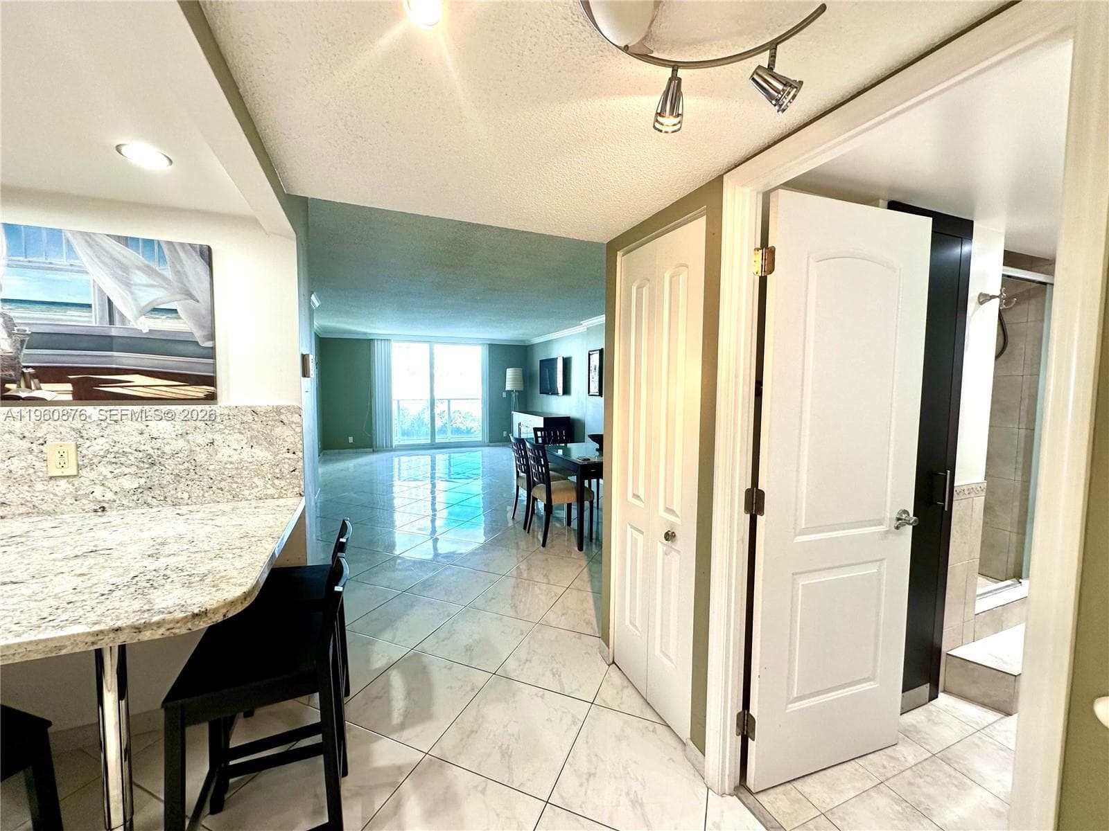 1904 S Ocean Dr 701 photo 10