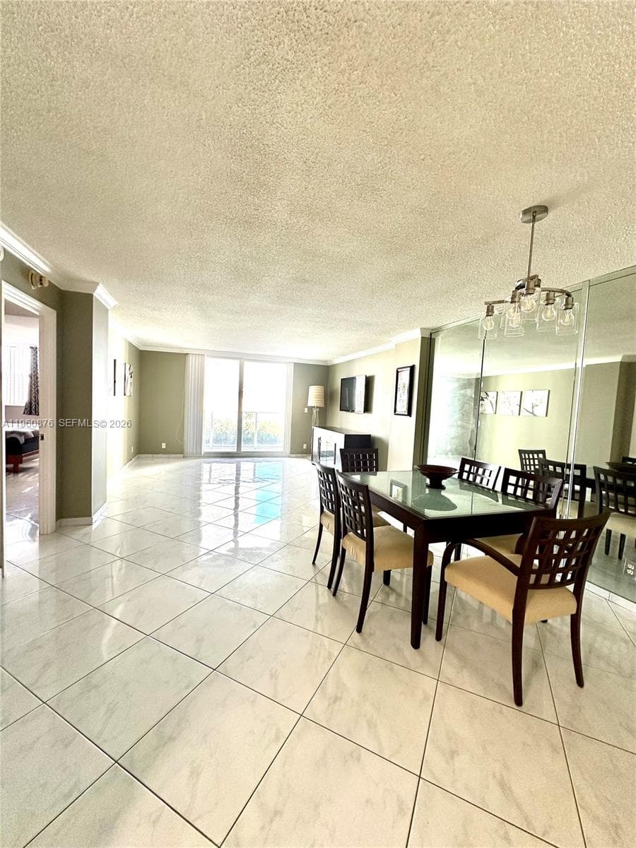 1904 S Ocean Dr 701 photo 18