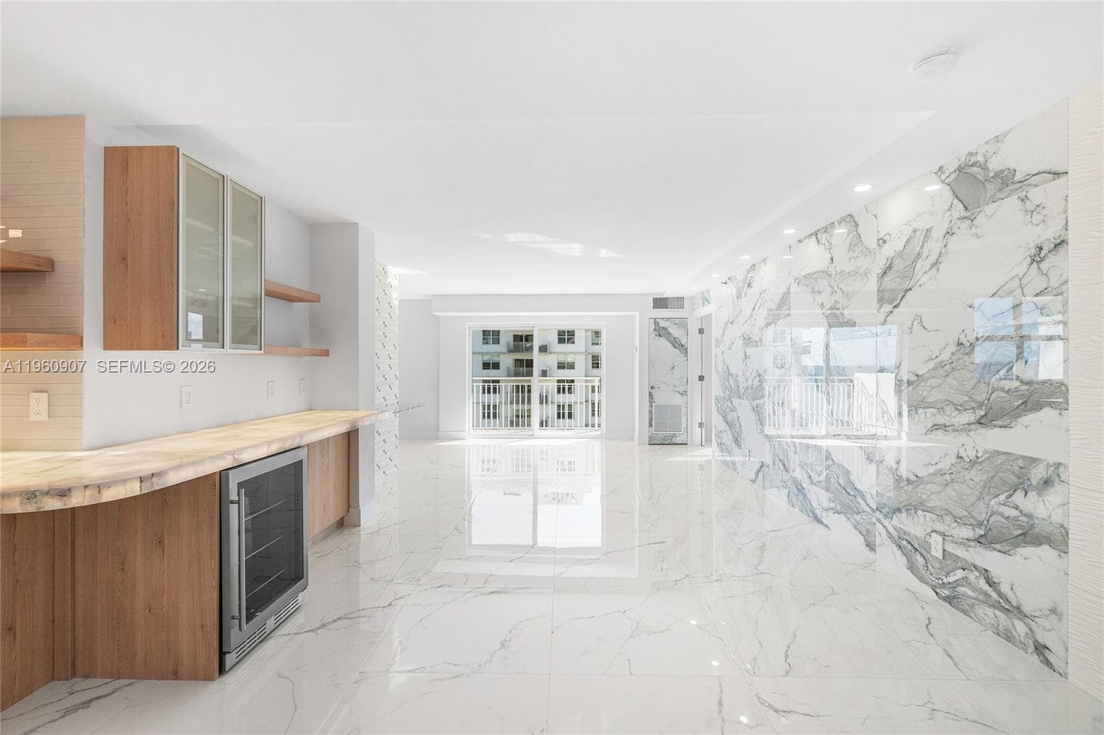 4505 S Ocean Blvd 703 photo 2