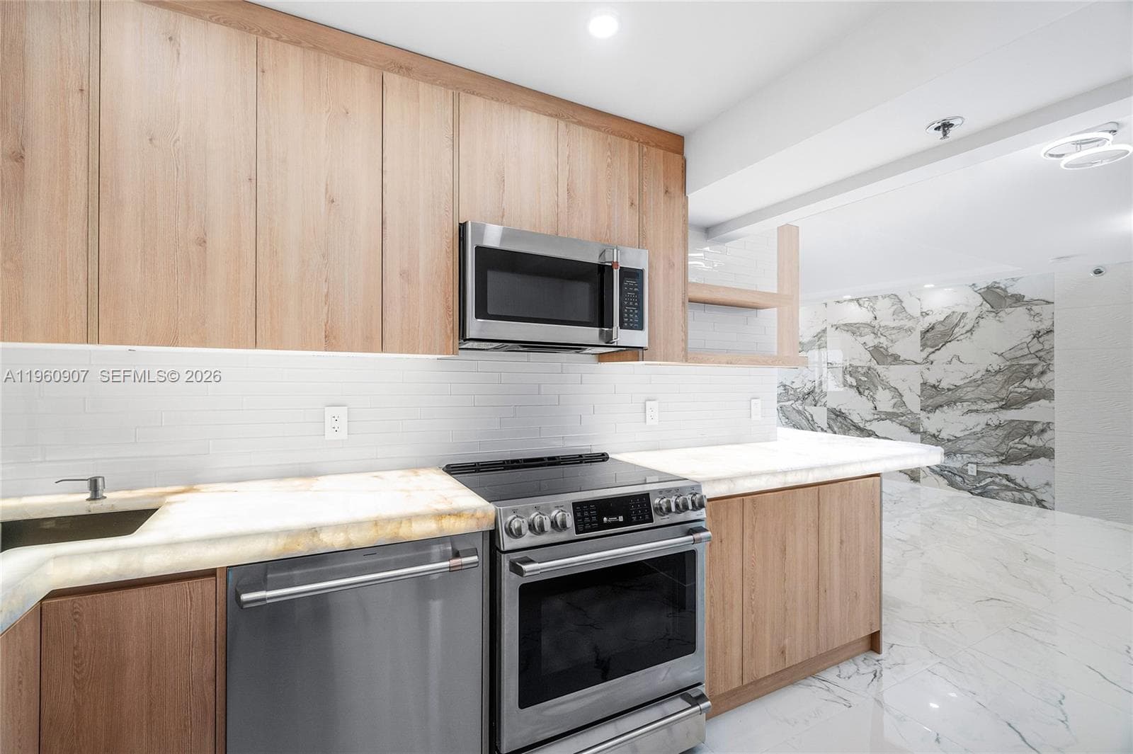 4505 S Ocean Blvd 703 photo 7
