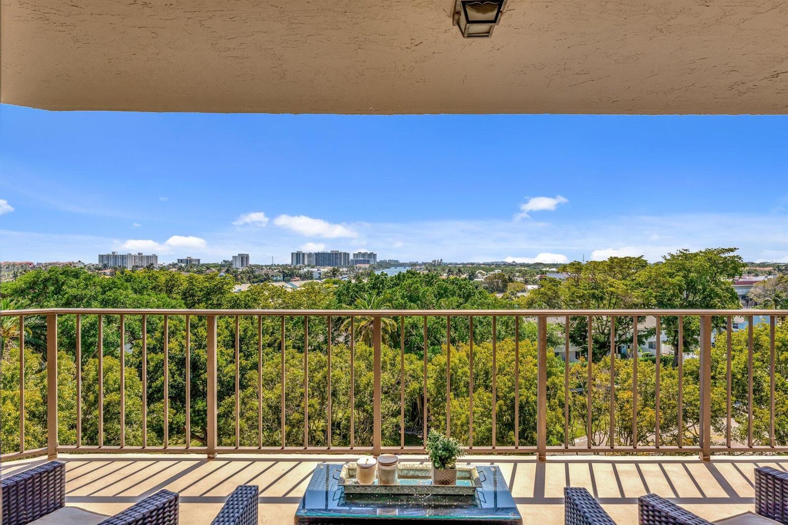 859 Jeffery Street 7030 photo 17