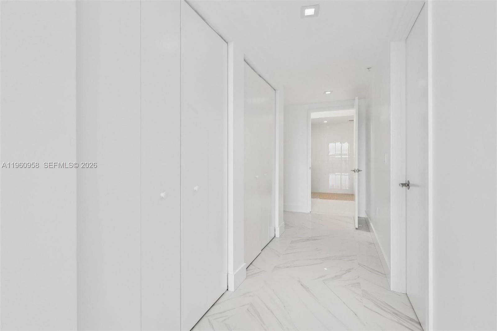 330 Sunny Isles Blvd 5-907 photo 23