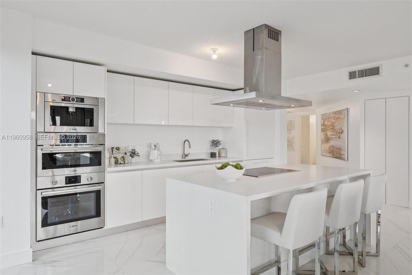 330 Sunny Isles Blvd 5-907 photo 19