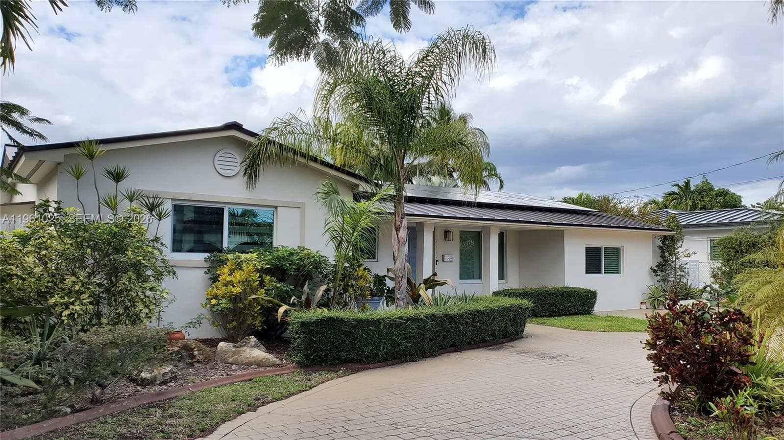 13000 Coronado Ln photo 2