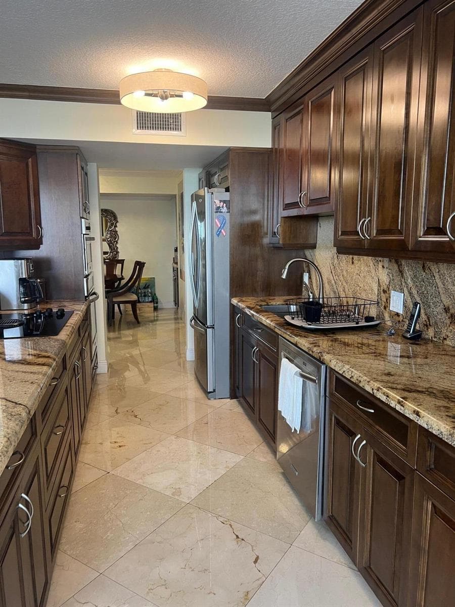 3400 N Ocean Drive 906 photo 10