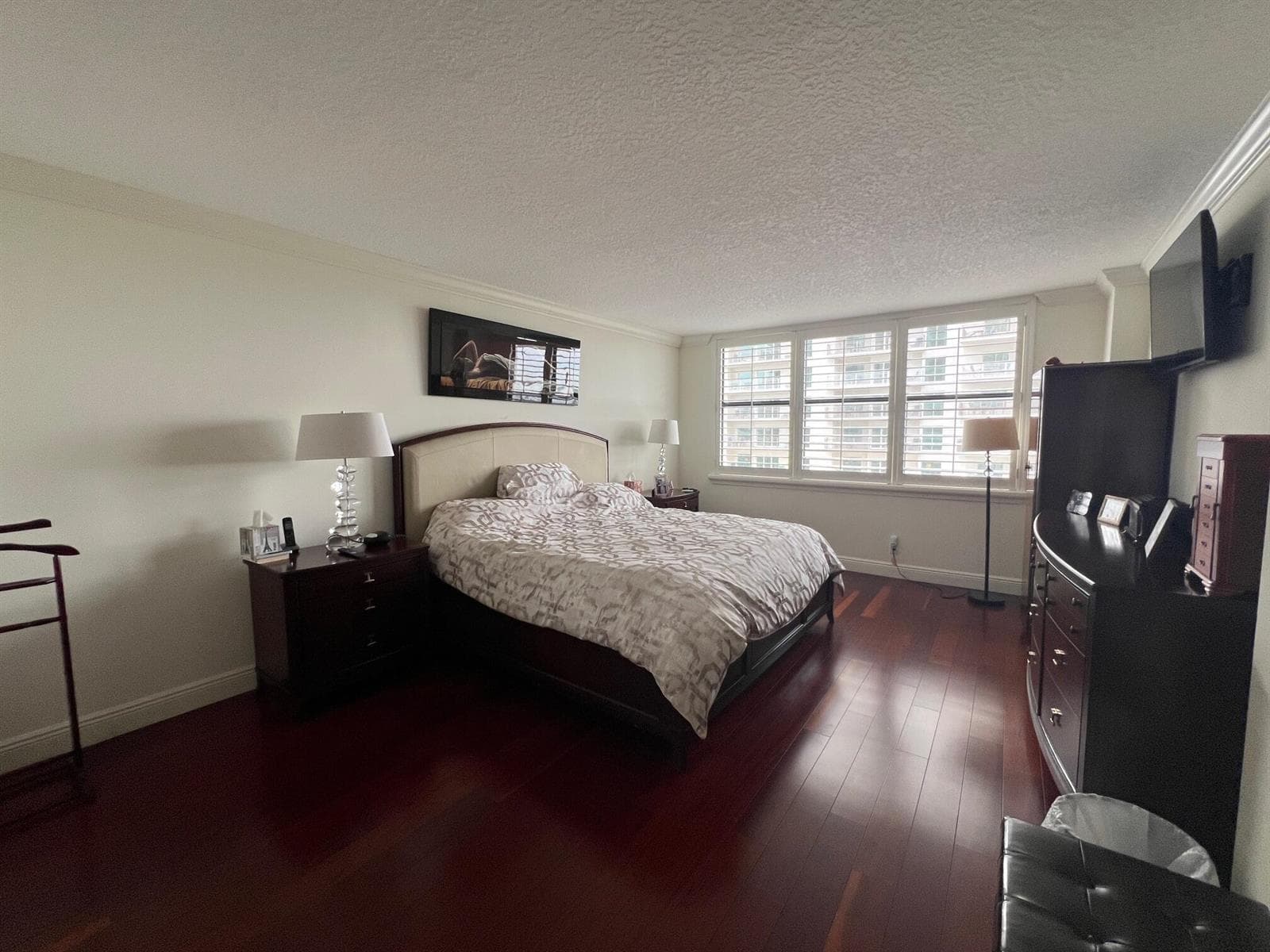 3400 N Ocean Drive 906 photo 18