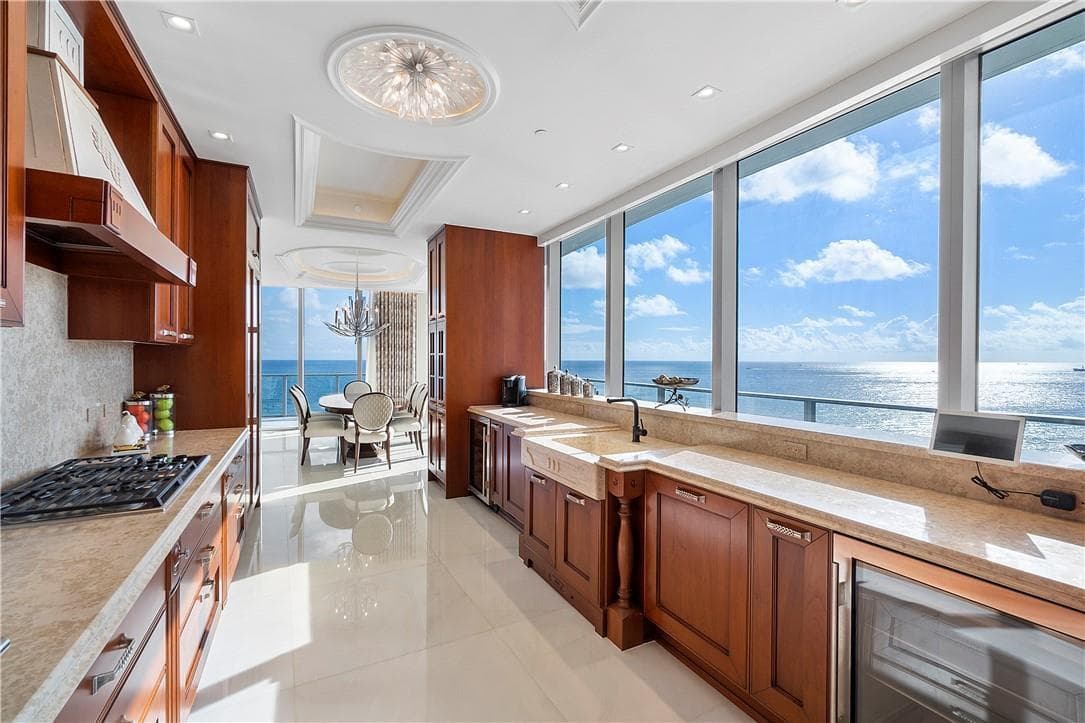 2200 N Ocean Boulevard N1701/N1801 photo 9