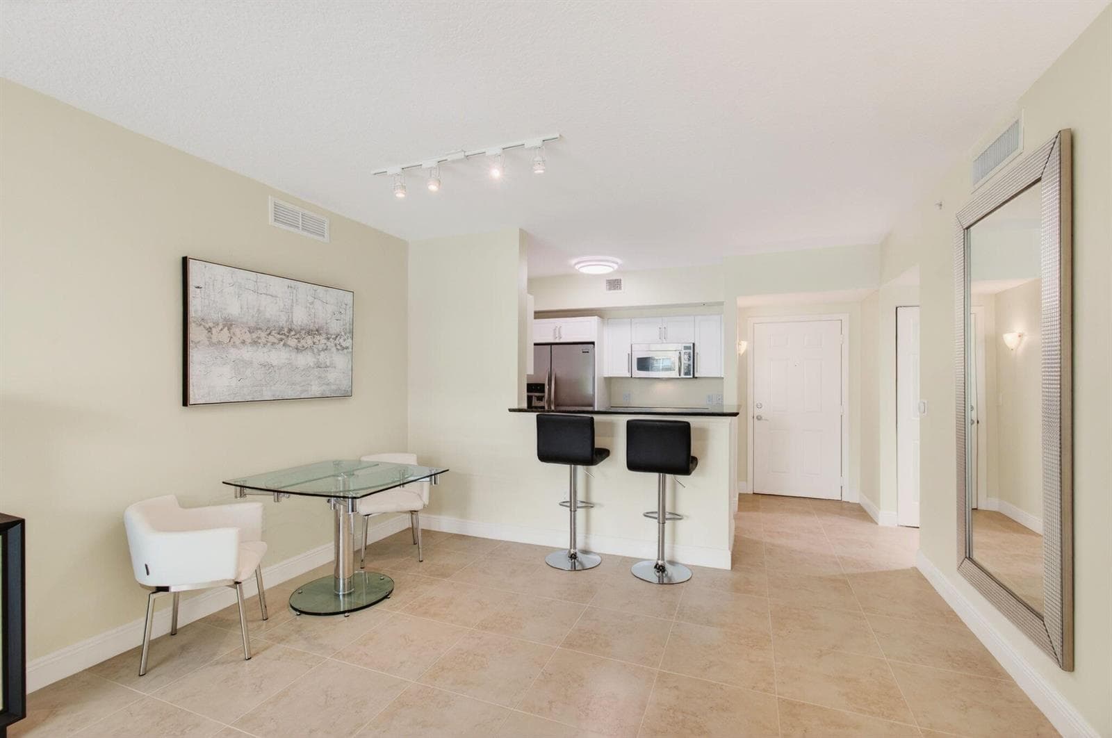 625 Casa Loma Boulevard 403 photo 24