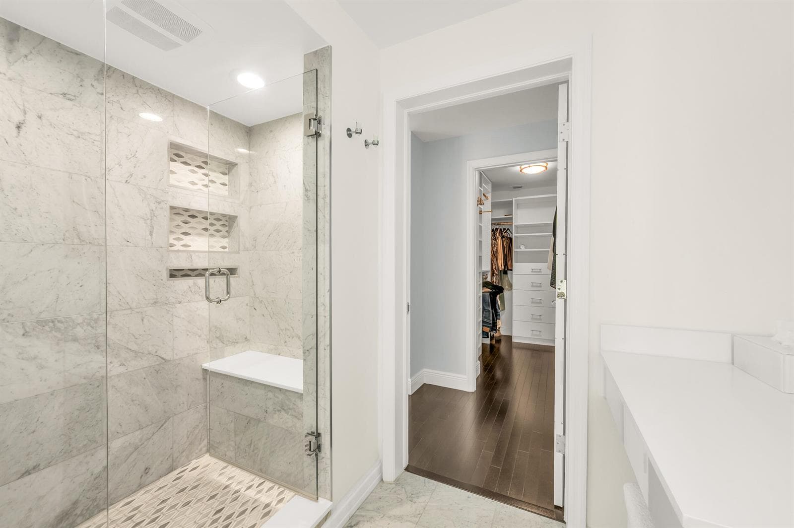 300 SE 5th Avenue 6110 photo 25