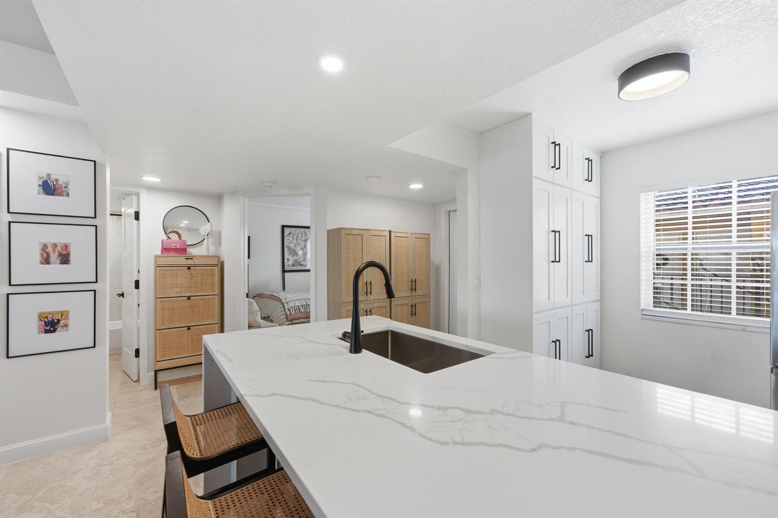 1155 Lake Shore Drive 202 photo 12