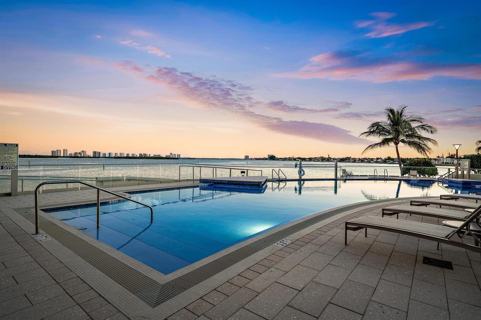 100 Lakeshore Drive 251 photo 1