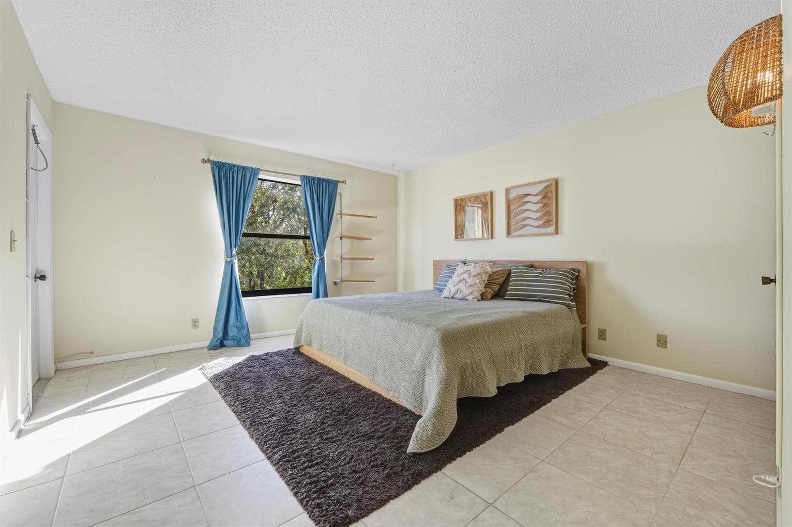 890 N Federal Highway 406 photo 18