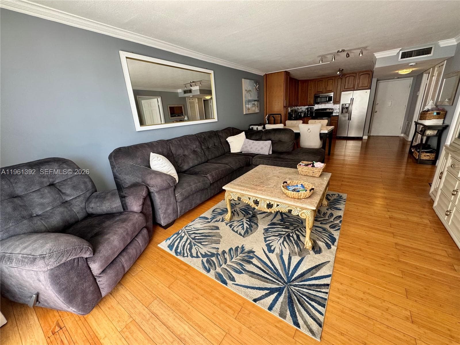18051 Biscayne Blvd 503 photo 4