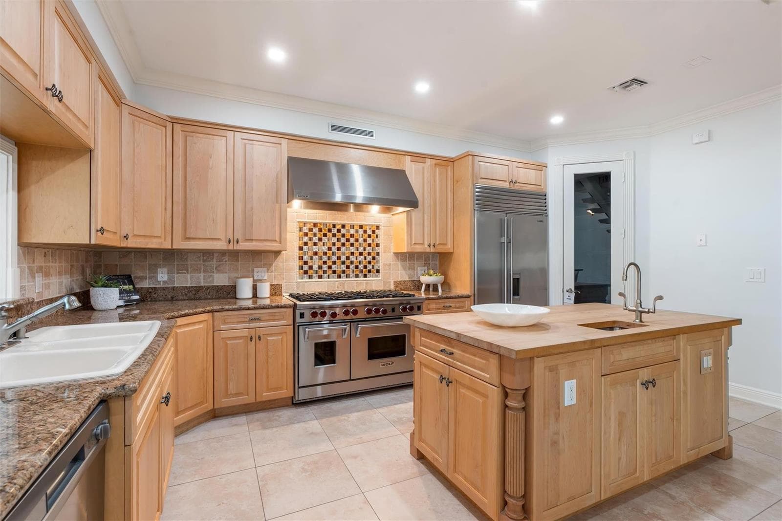 59 Hendricks Isle photo 16